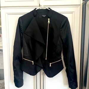 Trendy Bebe Blazer